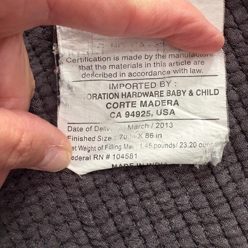 Restoration Hardware Baby & Child Striped Cotton Quilt Blu Grey 70x86 Revresible